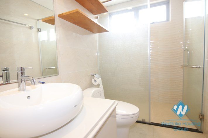 Super stylish and modern apartment for rent on Vimhome Nguyen Chi Thanh, Ha Noi